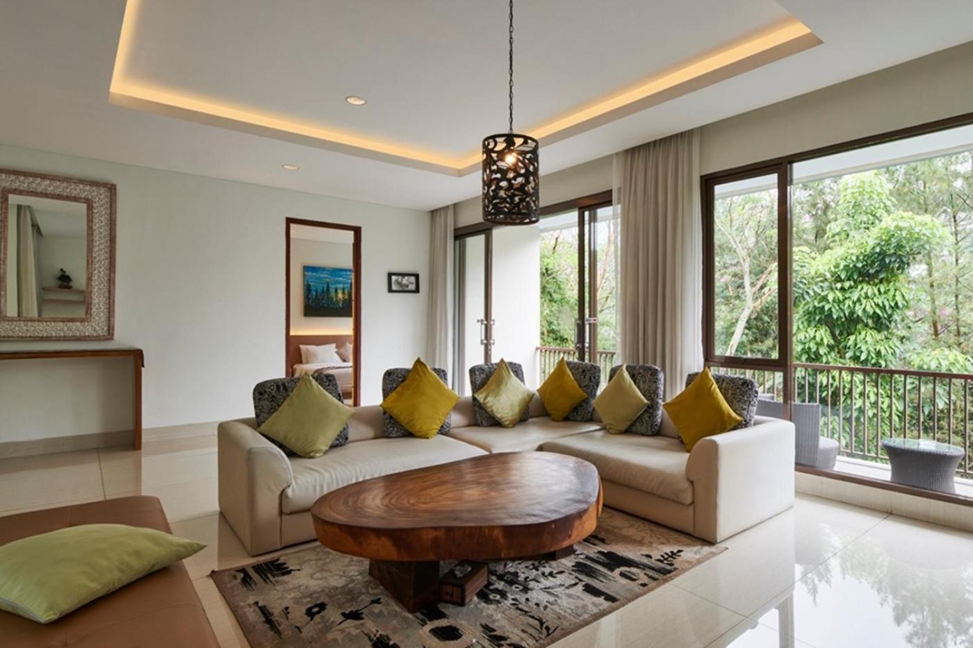 Hikari Hill View Villa 7 Bedrooms With A Private Swimming Pool And Billiard Bandung Exteriör bild
